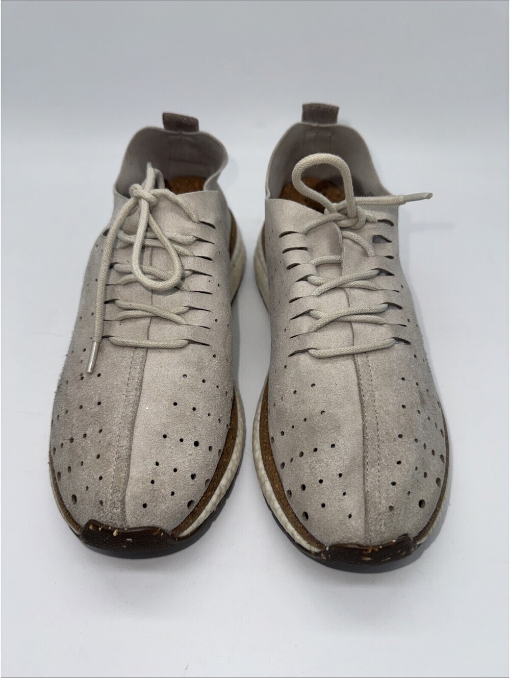OTBT Women's Alstead Sneaker Gray Suede Perforated Lace Up Comfort Shoe 8 Vaca